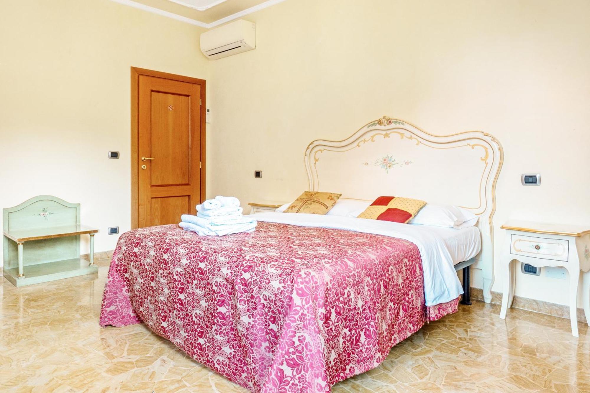 Gasthof Inn Venice *